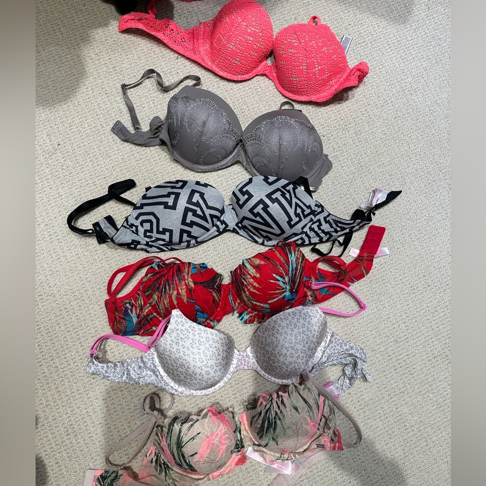 Victoria Secret bras 34C never used